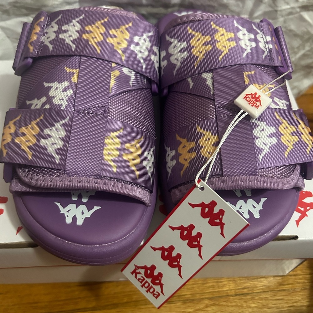 BRAND NEW KAPPA SLIDES
